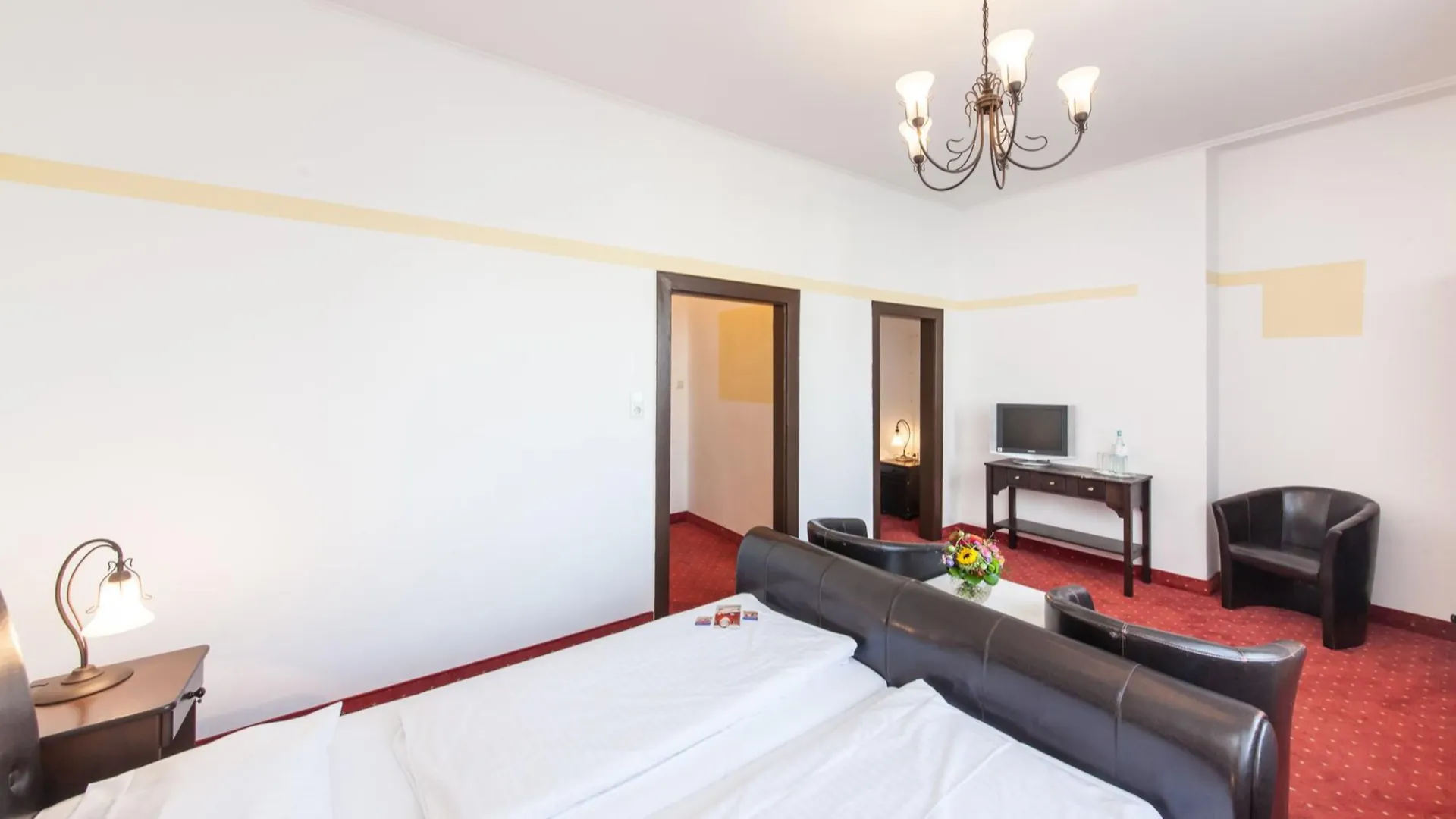 Hotel An Der Oper Duesseldorf 3*, Düsseldorf Almanya